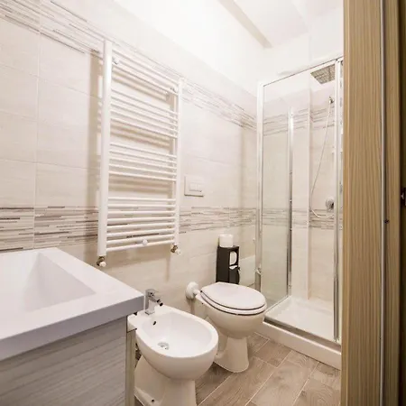 Akheilos Couette-café Soverato Marina