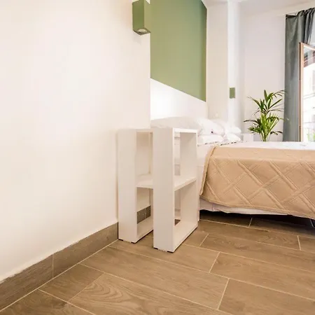 Couette-café Akheilos 3*