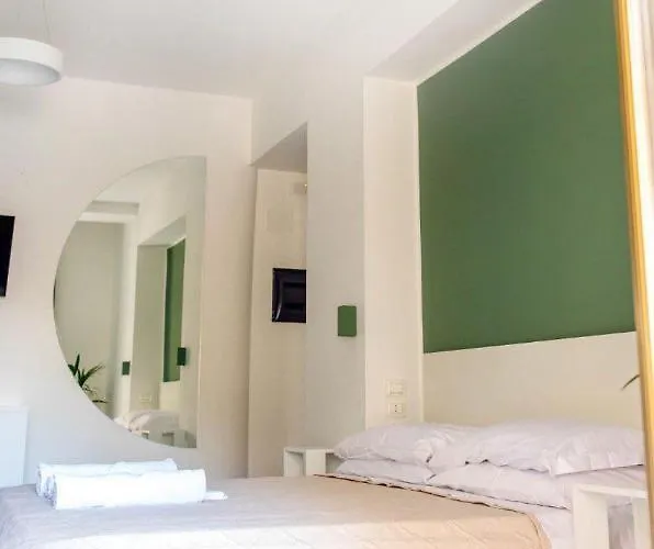 Akheilos 住宿加早餐酒店 3*