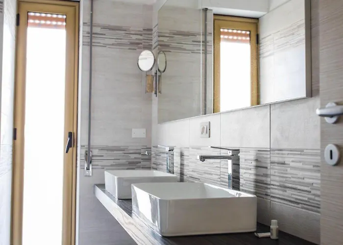 住宿加早餐酒店 Akheilos 3*