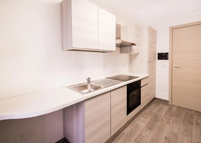 住宿加早餐酒店 Akheilos 3*