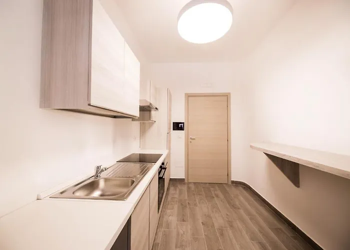 Akheilos 索威拉托玛里纳